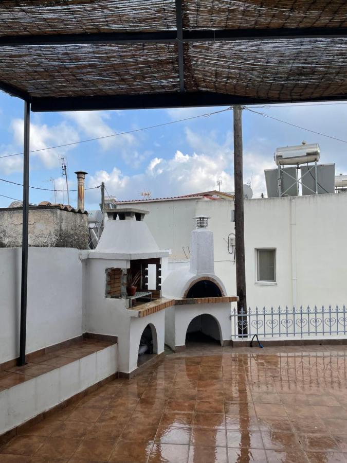 Apartmán Theros - Traditional House In Psinthos
